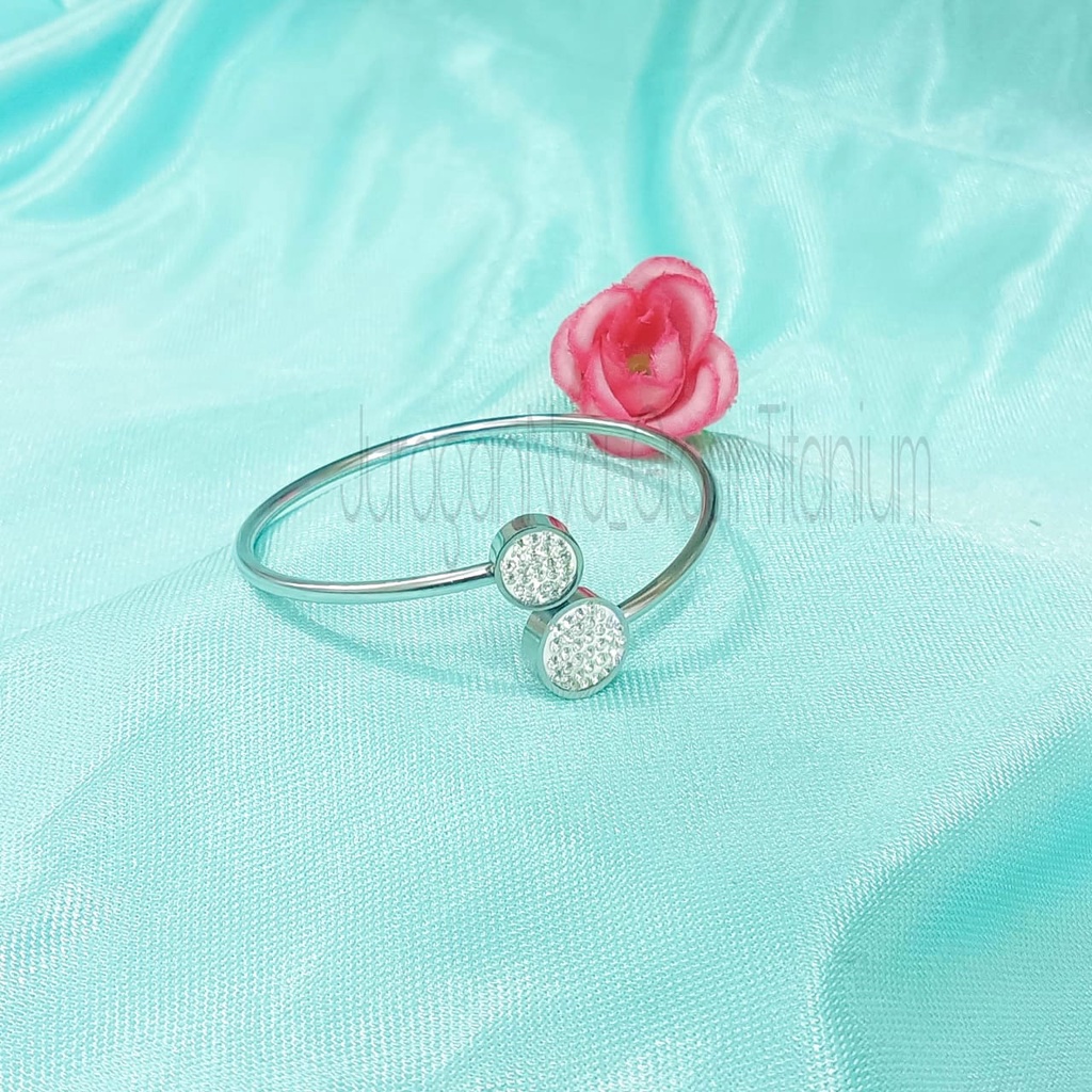 GELANG TITANIUM FLEKSIBEL PERMATA MCI ANTI KARAT&amp;ANTI LUNTUR