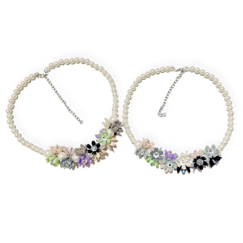Griselda Flowery Crystal Pearl Necklace Kalung Mutiara Kristal Panjang Kalung Hijab Korea Bunga Kelopak