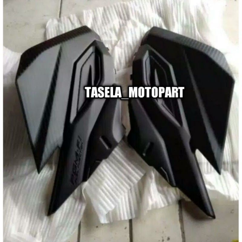 Sambyngan body Box accu vario 150 old vario 125 led kiri kanan