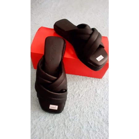 sandal flatform zara