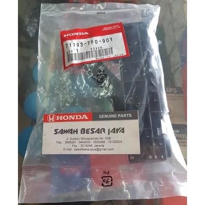 Bracket Braket Breket Dudukan Bumper Bemper Depan Jazz RS 2012 2013