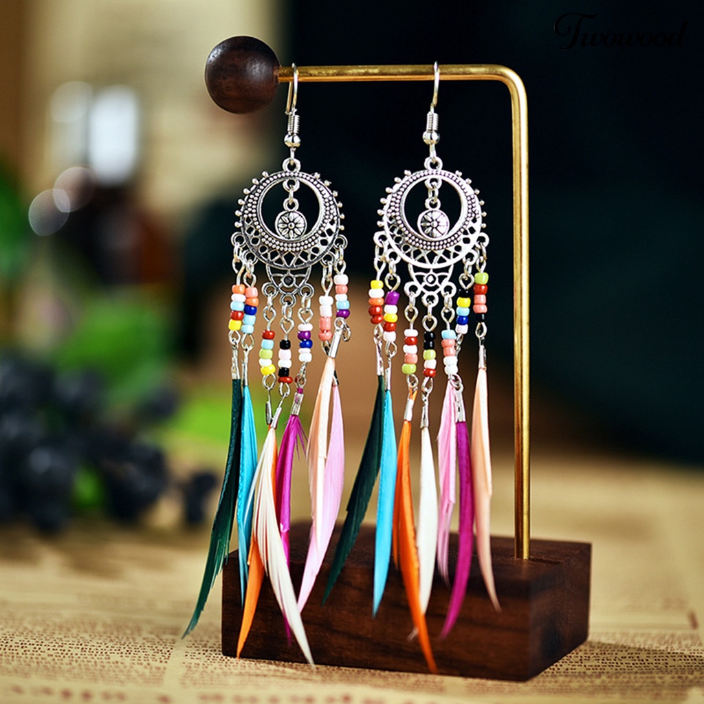 1 Pasang Anting Menjuntai Bentuk Bulu Aksen Manik-Manik Warna-Warni Gaya Bohemian Untuk Wanita