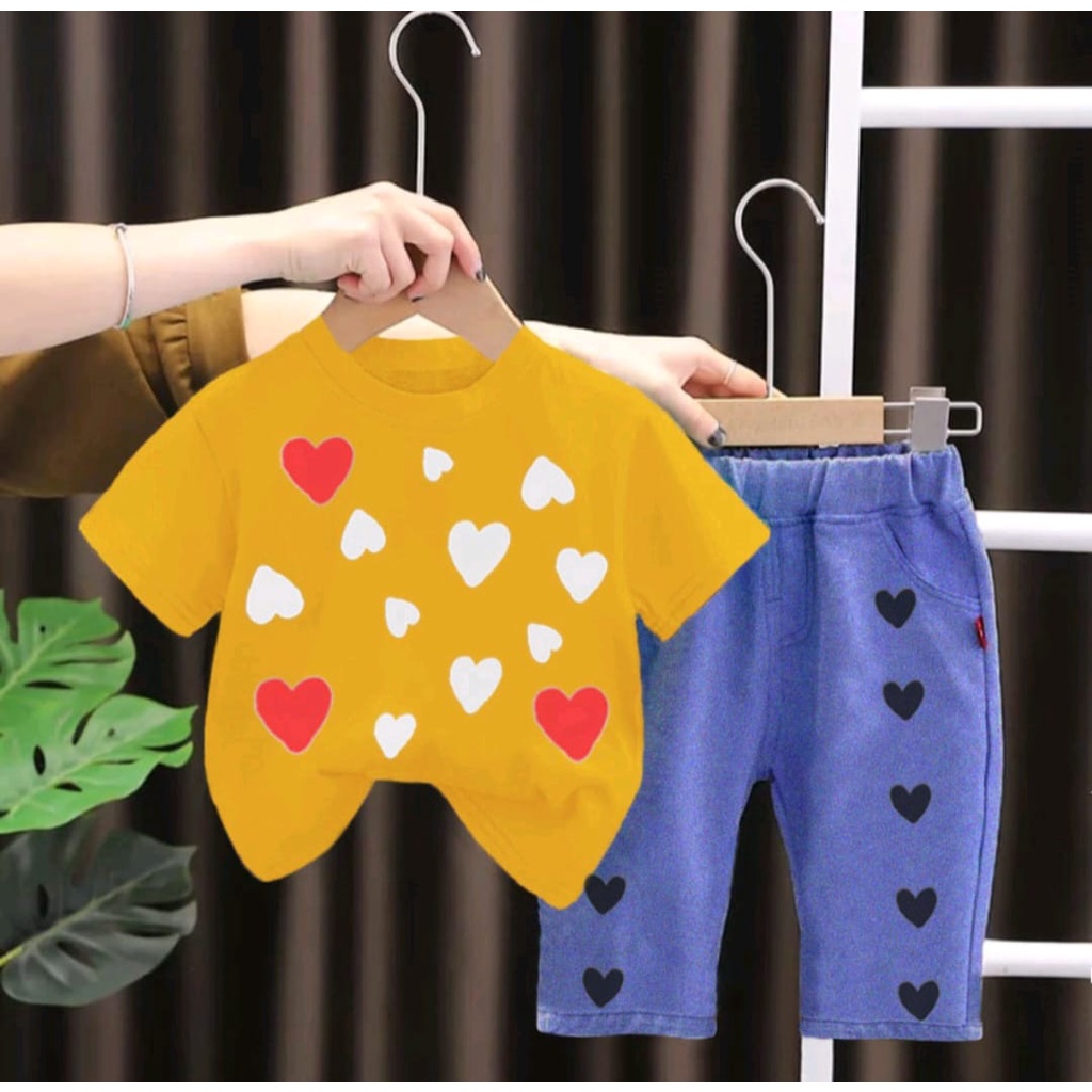 PROMO-SETELAN BAJU KAOS ANAK PEREMPUAN CELANA PANJANG DENIM MOTIF LOVE UMUR 1-5 TAHUN