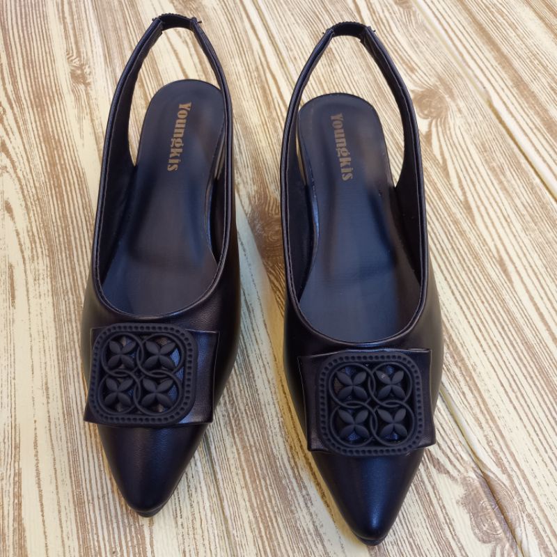 sepatu pansus jihan dkk2