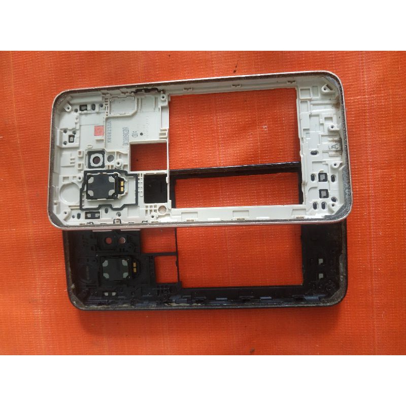 tulangan bekas samsung j2 core j260G