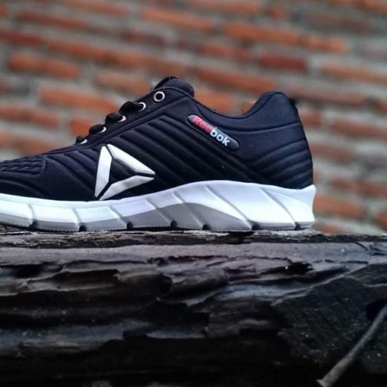 sepatu pria Reebok - Abu-abu, 39