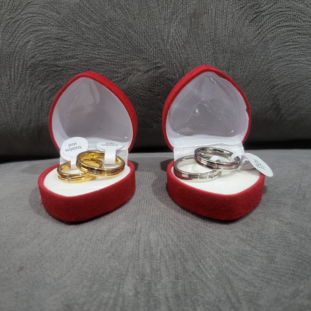 Cincin Kawin  Mata belah Udah Dapat 2 Pcs + Box Cincin love mewah dan berkelas Berlapis Stainless Steel