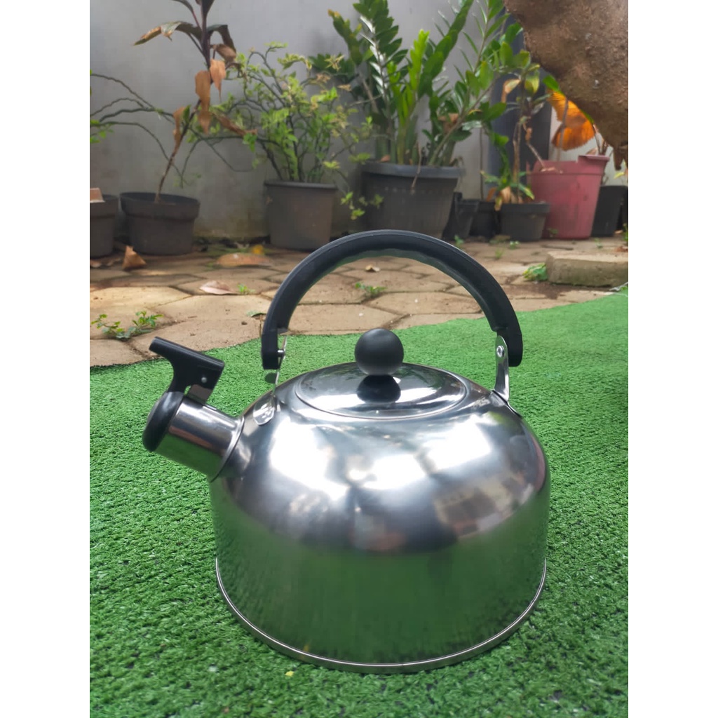 Teko bunyi / teko siul / ketel / Ceret 2 Liter stainless steel murah meriah whistling kettle