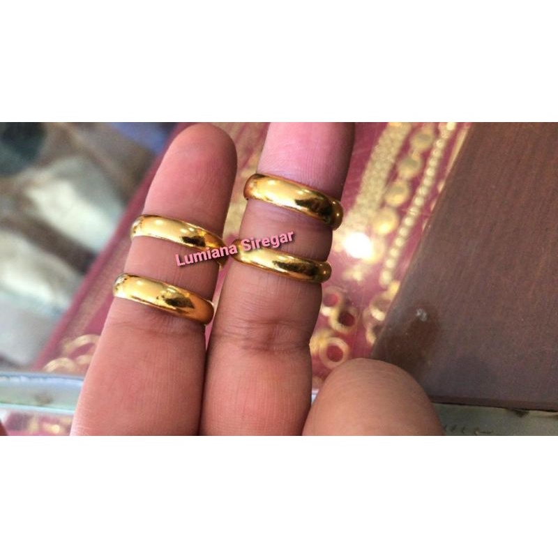 Cincin Belah Rotan Motif dan Polos Mas LM London 24k 99,9% Lumiana Siregar