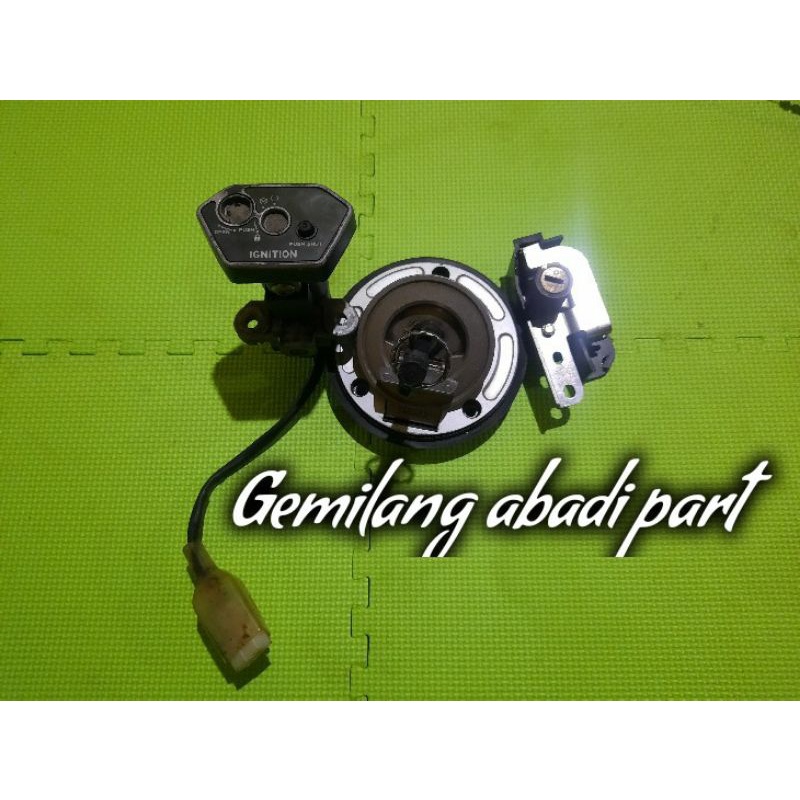 Kunci Kontak Vixion R new Led Original