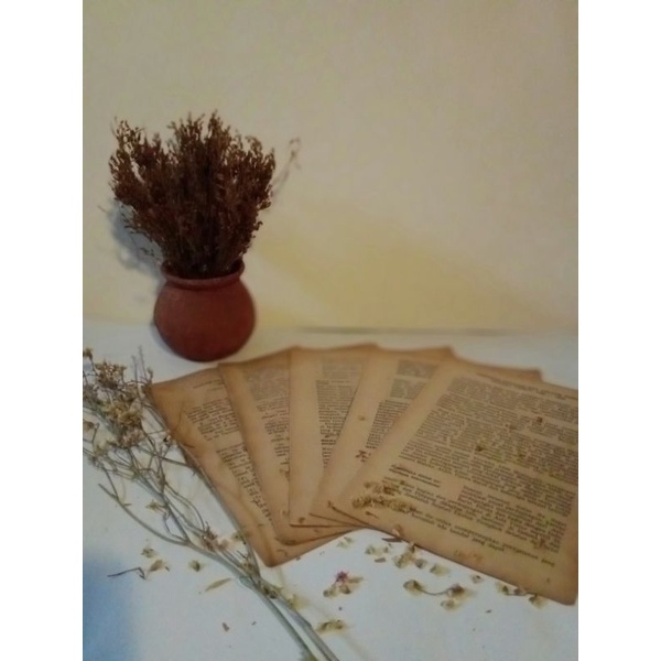 

KERTAS KUNO/LAMA/BEKAS UNTUK JURNAL,SCRAPBOOK,DLL