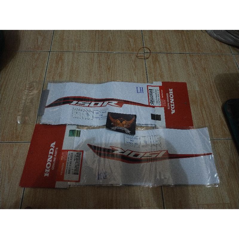 sticker striping stripe body samping belakang cbr 150 R k45r 2021 ori ahm