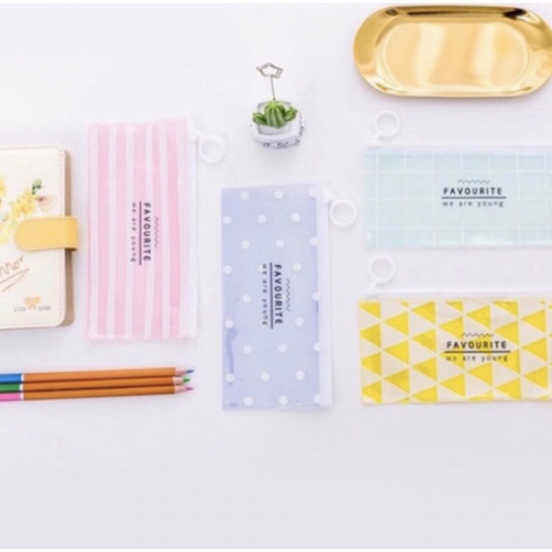 

TEMPAT PENSIL ZIPPER TRANSPARAN / TEMPAT KOSMETIK ZIPPER