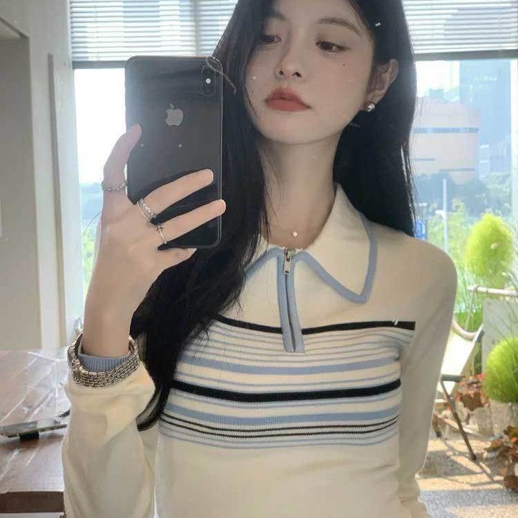 Red Korea Bergaris Polo Kerah Rajutan Sweater Wanita Musim Gugur Tipis Lengan Panjang Kemeja Bottoming Gaya Asing Pendek Niche Top Pakaian Dalam