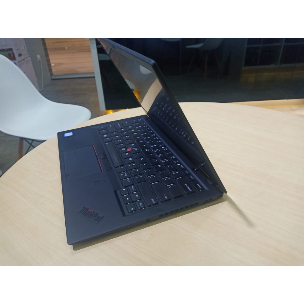 Laptop Murah Lenovo Thinkpad X1 Carbon Gen 6 Intel Core i5 8350U RAM 8GB SSD 1TB WINDOWS 10 PRO Bergaransi Original