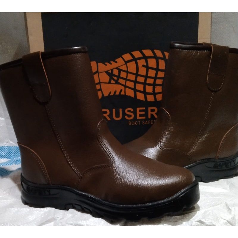 SEPATU SAFETY BOOT KRUSHER /SEPATU SAPETY PRIA /SEPATU SAFETY MURAH /SEPATU SAFETY KULI SOL KARET UJING BESI