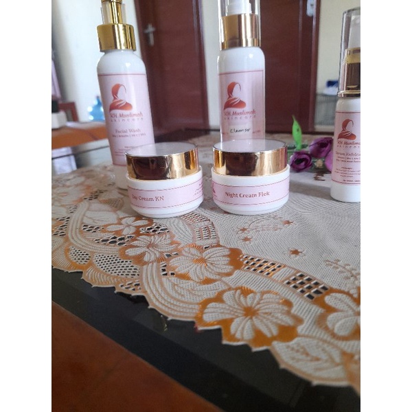 RH_muslimah skincare ( Paket flek ultima )