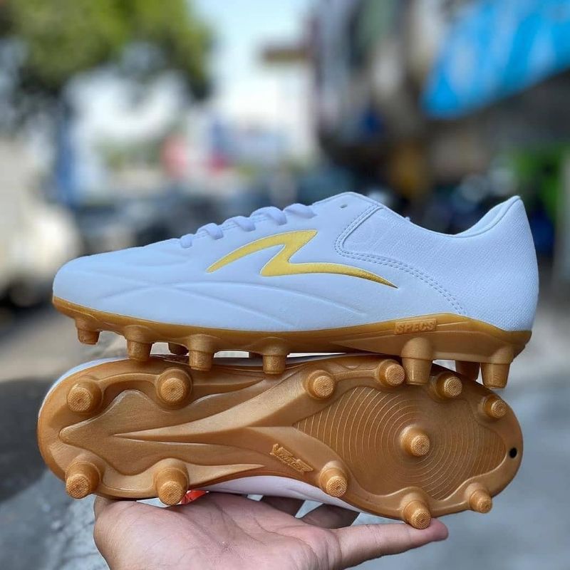 SPECS ESTADIO FG WHITE GOLD