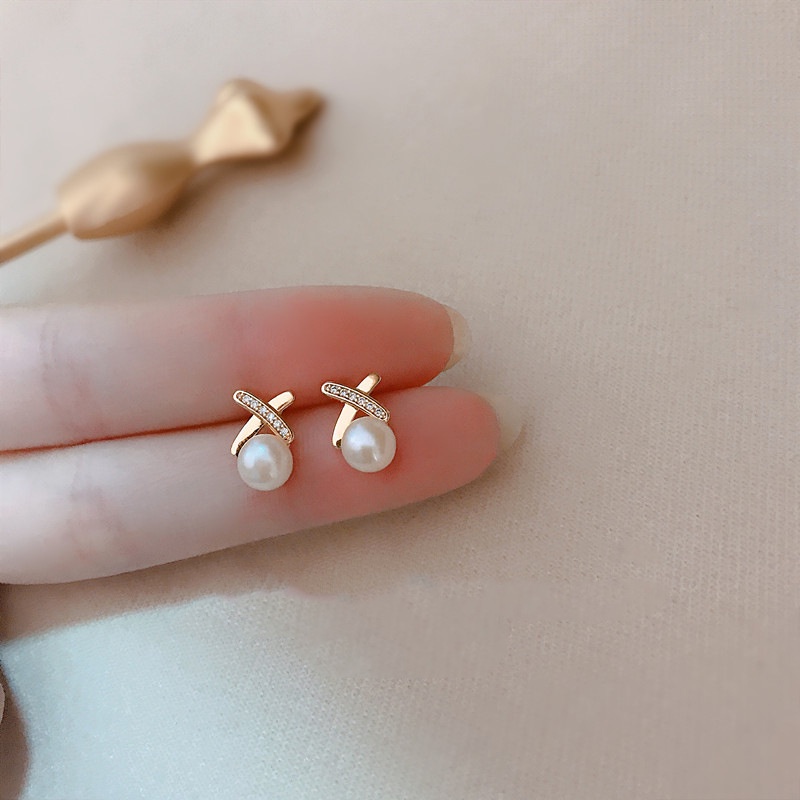 Anting Tusuk Sterling Silver 925 Model Salib Dengan Mutiara Elegan Untuk Wanita