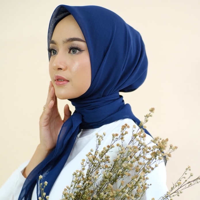 PARIS HIJAB PREMIUM POLOS/JILBAB SEGI EMPAT PARIS PREMIUM POLOS BAHAN VOAL