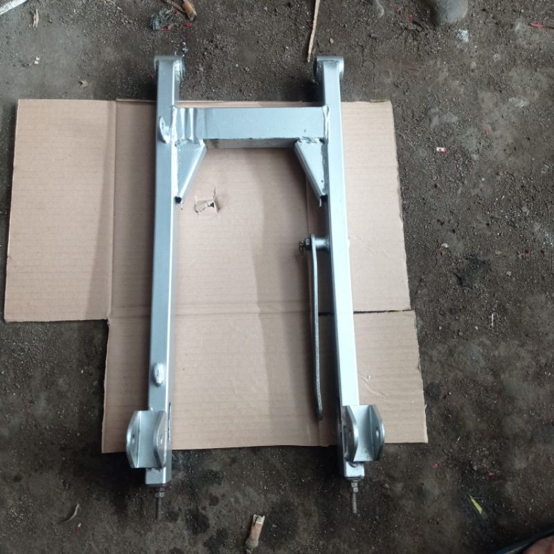 Swing arm fork suzuki shogun 125 original