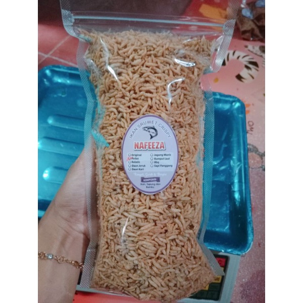 

Ikan Sruwet Crispy /baby fish crispy/ikan cetol crispy kemasan 500gr (varian rasa)