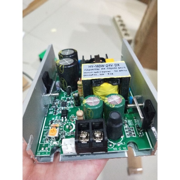 PSU BUAT PARLED FULL COLOUR 18LEDX10WATT/54LEDX3WATT