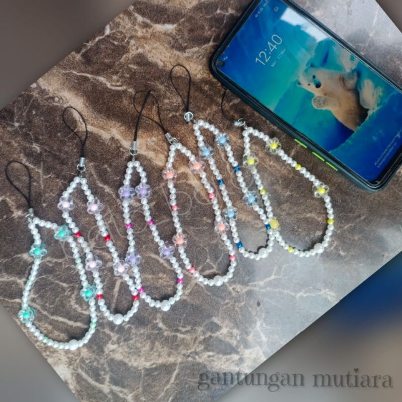 

TALI LANYARD MANIK MUTIARA /GANTUNGAN HP