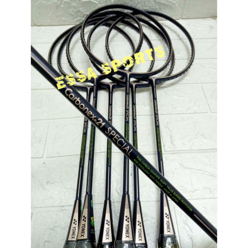 RAKET YONEX CARBONEX 21 SPECIAL FREE SENAR GRIP DAN ONGKOS PASANG