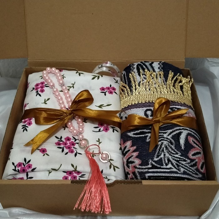 

(COD) Hampers/kado ulang tahun/pernikahan/gift box/Perlengkapan Sholat - Paket Sholat A