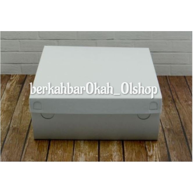 

TERLARISS!!!Dus Snack/Dus Nasi Polos Warna Putih Uk. 25 x 25 x 10 COTID ( ECER/PER PCS )