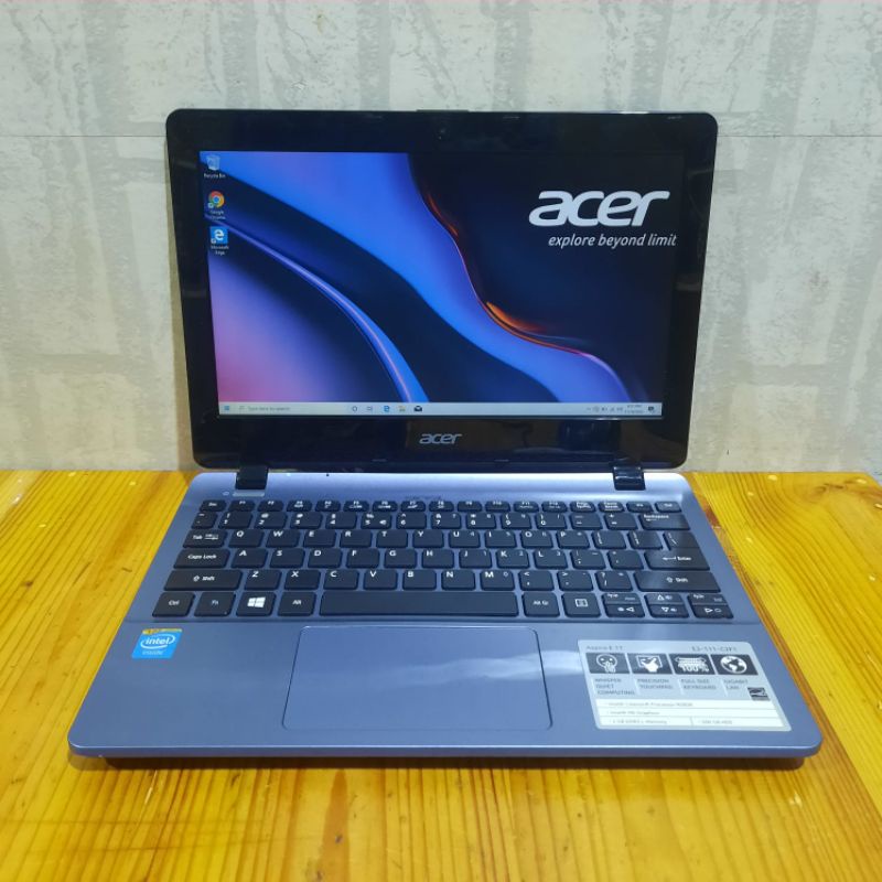 Acer Aspire intel Celeron Ram 4GB/2GB/500Gb Mulus SLIM SIAP PAKAI