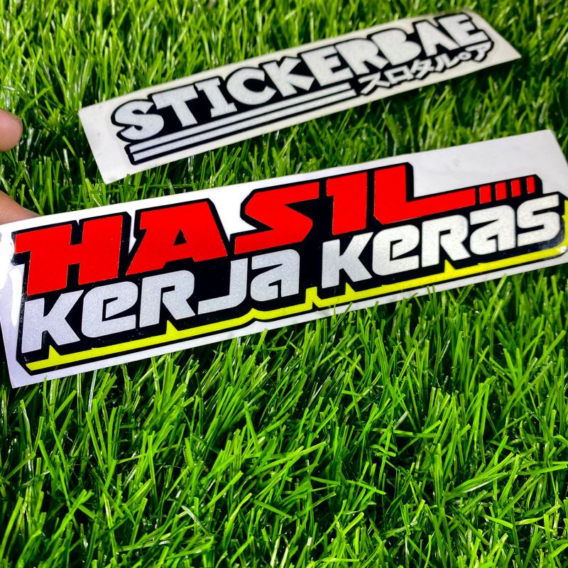 Stiker hasil kerja keras cuting sticker tumpuk