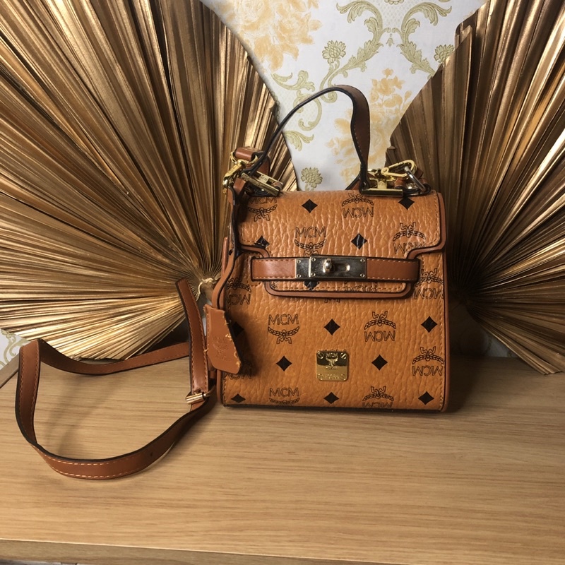 MCM SLING PRELOVED