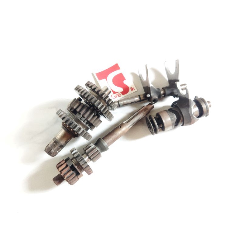 Gear Gigi Transmisi Rasio Yamaha V75 Drum shaft Botolan Transmisi As Gear House Kopling V75 ORIGINAL