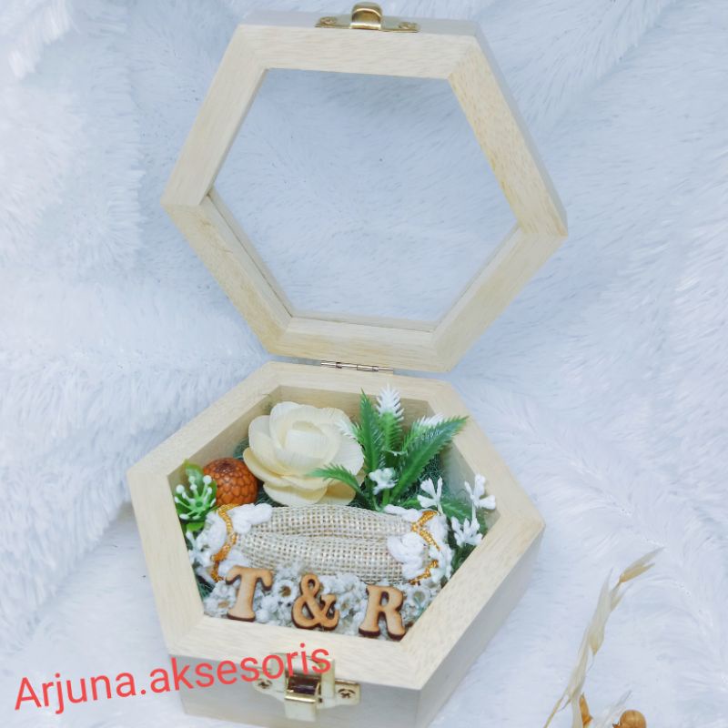 Box cincin mahar pernikahan