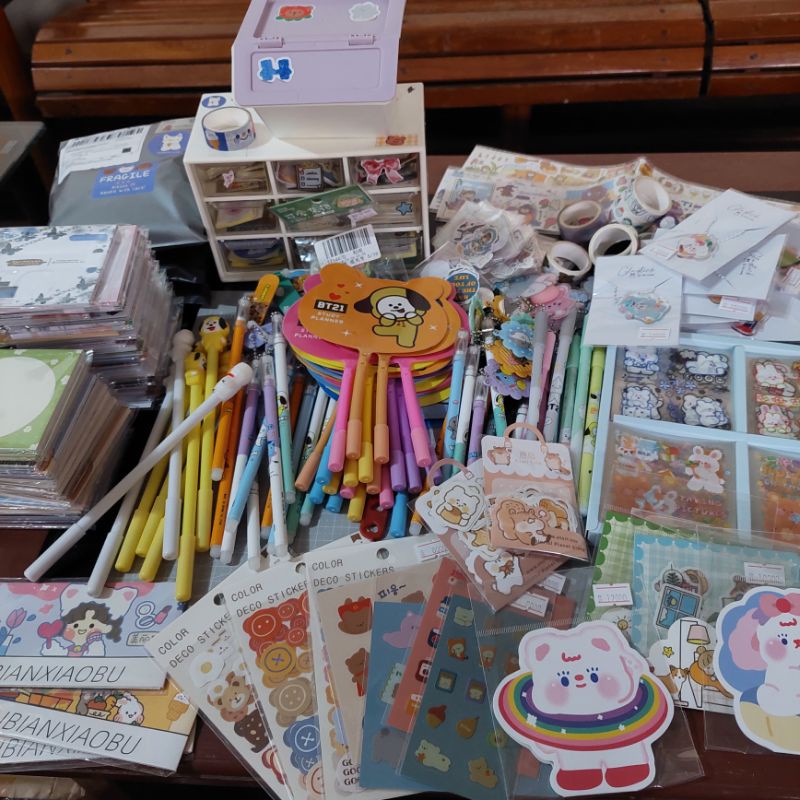 

(LIVE ONLY) Stationery Sale Sticker,Note Pad,Pulpen,Gantungan Kunci, Washi Tape
