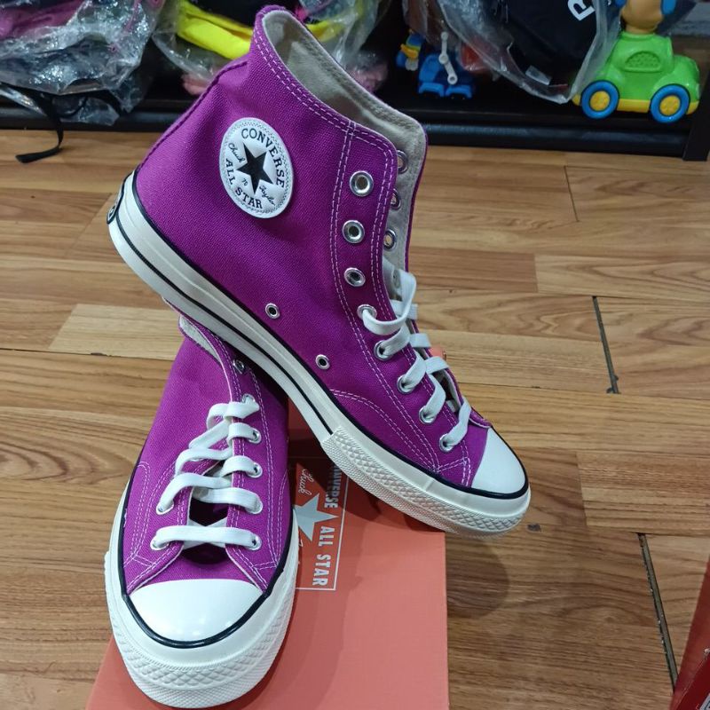 sepatu Converse Chuck 70 HI 168503C