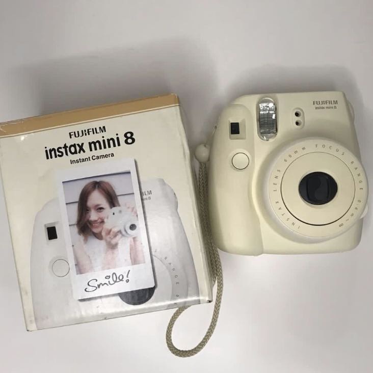 Kamera Instax mini 8s