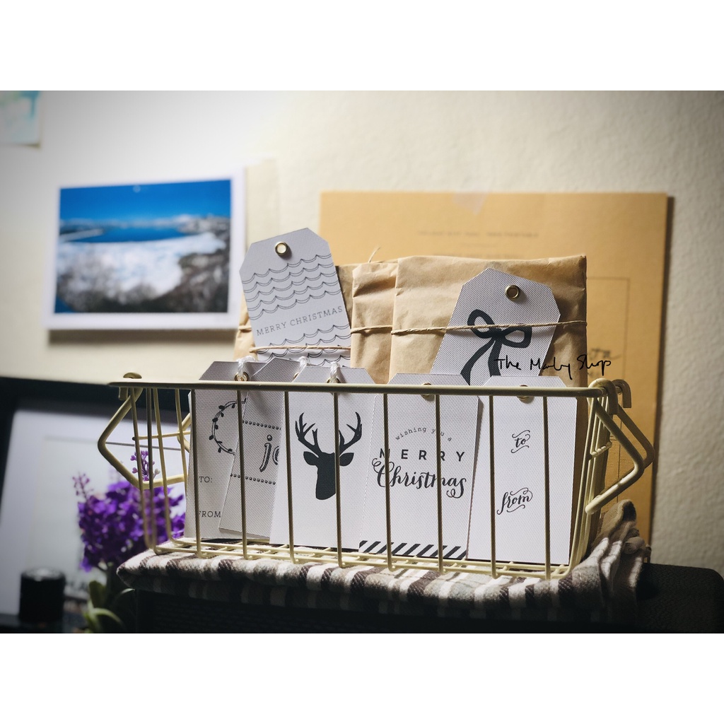 

Hangtag parcel natal label gift tag souvenir kartu ucapan hampers Merry Christmas 18