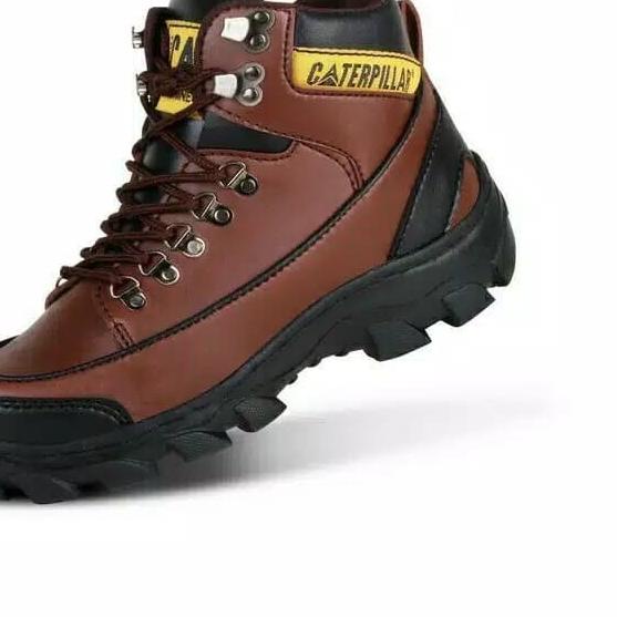 Sepatu Caterpillar Argon Safety Tracking Naik Gunung - Cokelat, 39