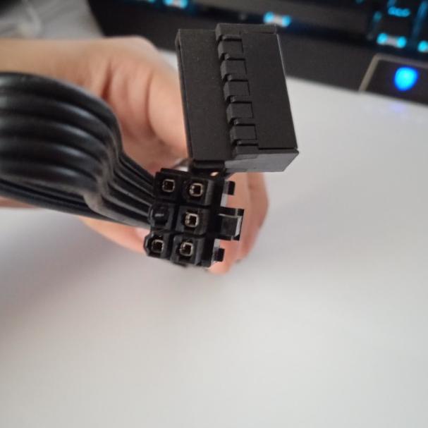 Kabel modular Corsair PSU 6 Pin ke Sata