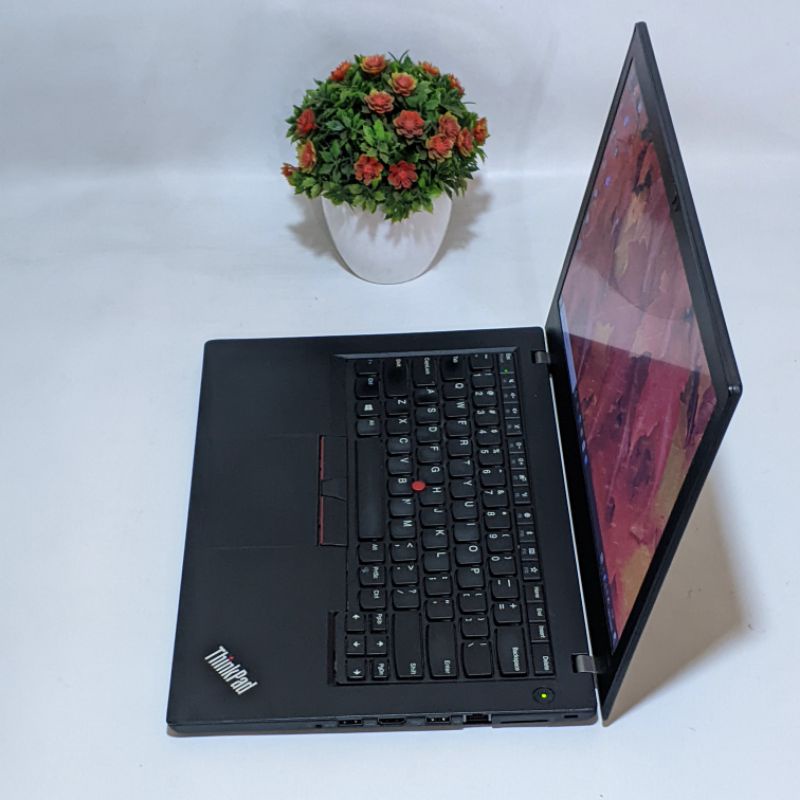 laptop ultrabook bisnis Lenovo thinkpad T470 - core i5 gen7 - ram 32gb - ssd 256gb - windows ori