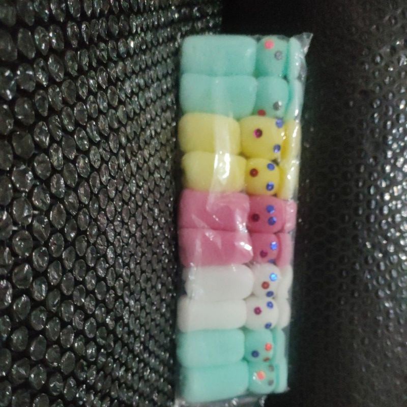 Mainan Anak Pocong sulap Busa / Boneka pocong isi 1 pack 10 Pcs