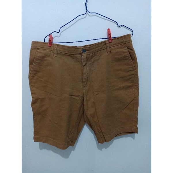 Preloved Celana Pendek Pria / Cowok Merk Mens Top Size 36