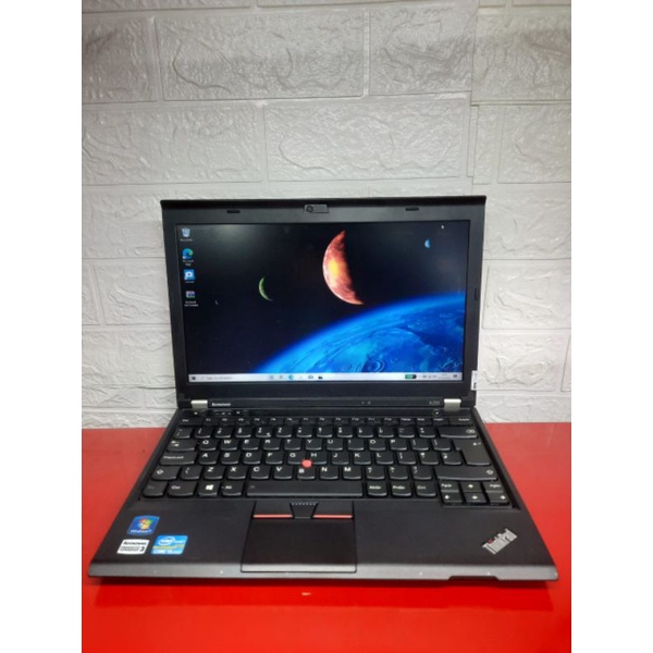 Laptop Lenovo Thinkpad X230 Core i3 Ram 4gb HDD 320gb