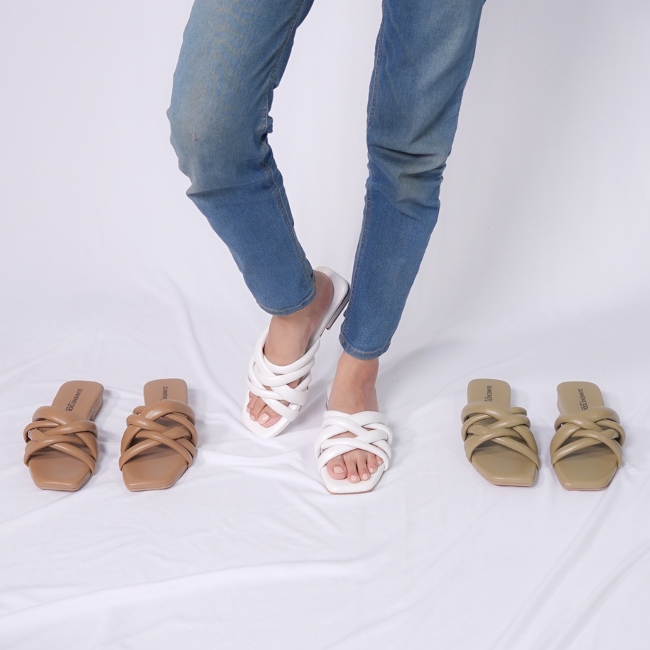 BELLEZA MALL - Sandal Heels Tali Dunkenstock ANNA White | sendal hak tahu wanita kekinian motif silang tinggi 5cm warna putih | chunky heel sandals pergi pesta cewek perempuan beleza shoes ana official terbaru