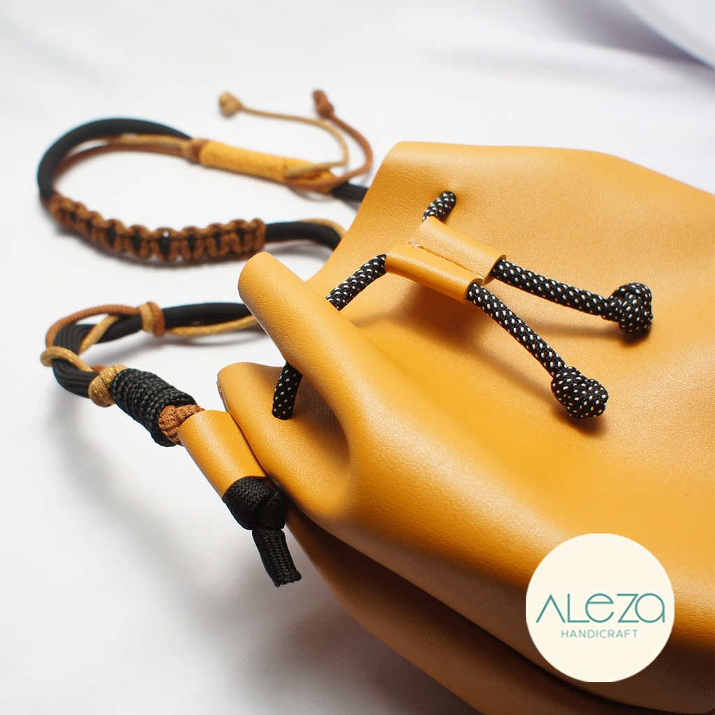 Mini Leather Drawstring Bucket Shoulder Bag Mustard with Paracord Strap - Tas serut mini kuning must