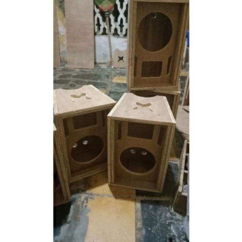 BOX Line array 10 in