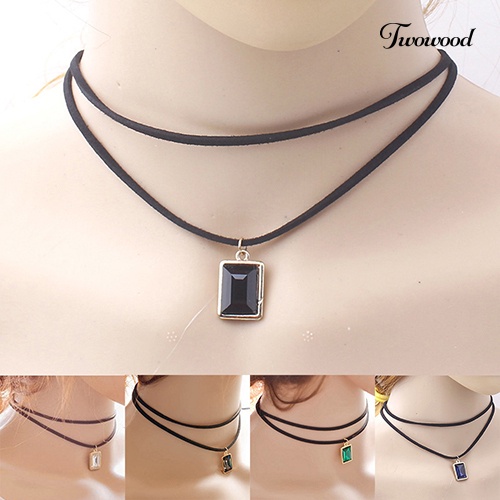 Kalung Choker Double Layer Liontin Berlian Imitasi Bentuk Persegi Gaya Vintage